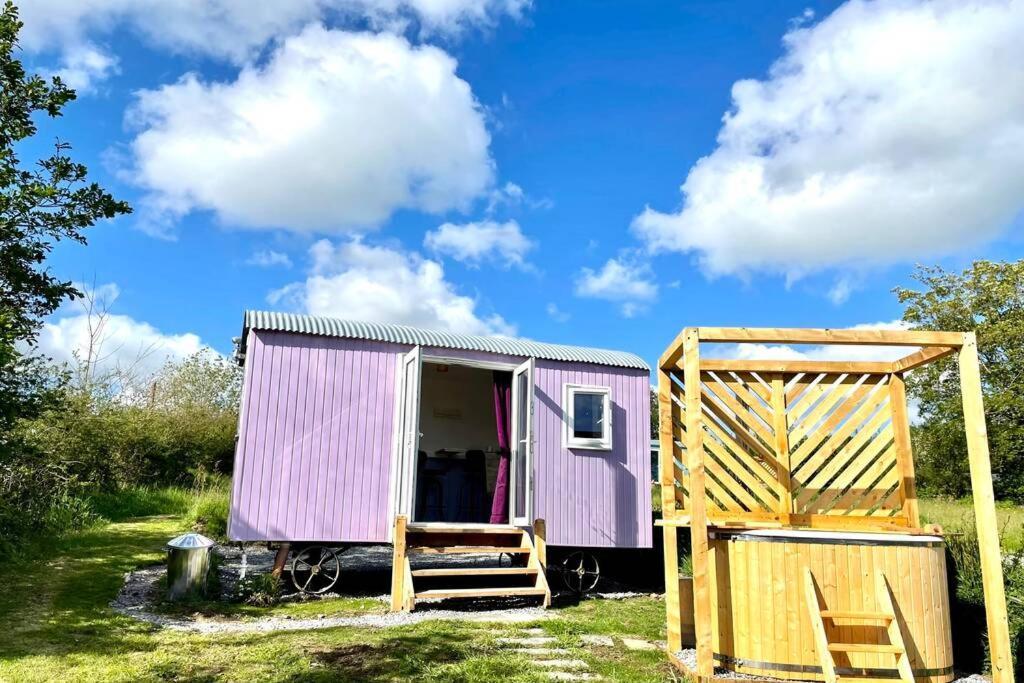 Lilac Tree Hut Tenby Exterior foto